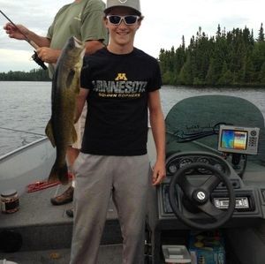 Meet your Posher, Max